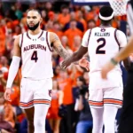 Auburns-Johni-Broome-4-and-Auburns-Jaylin-Williams-2_20240207_MBB_vs_Bama_GB_254