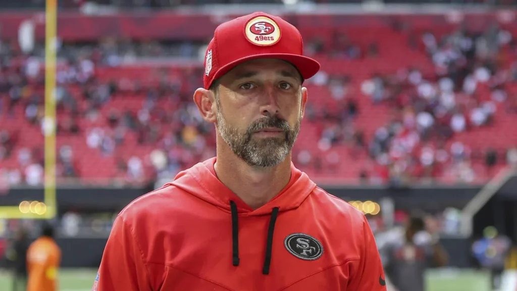 kyle-shanahan-claims-one-head-coach-belongs-on