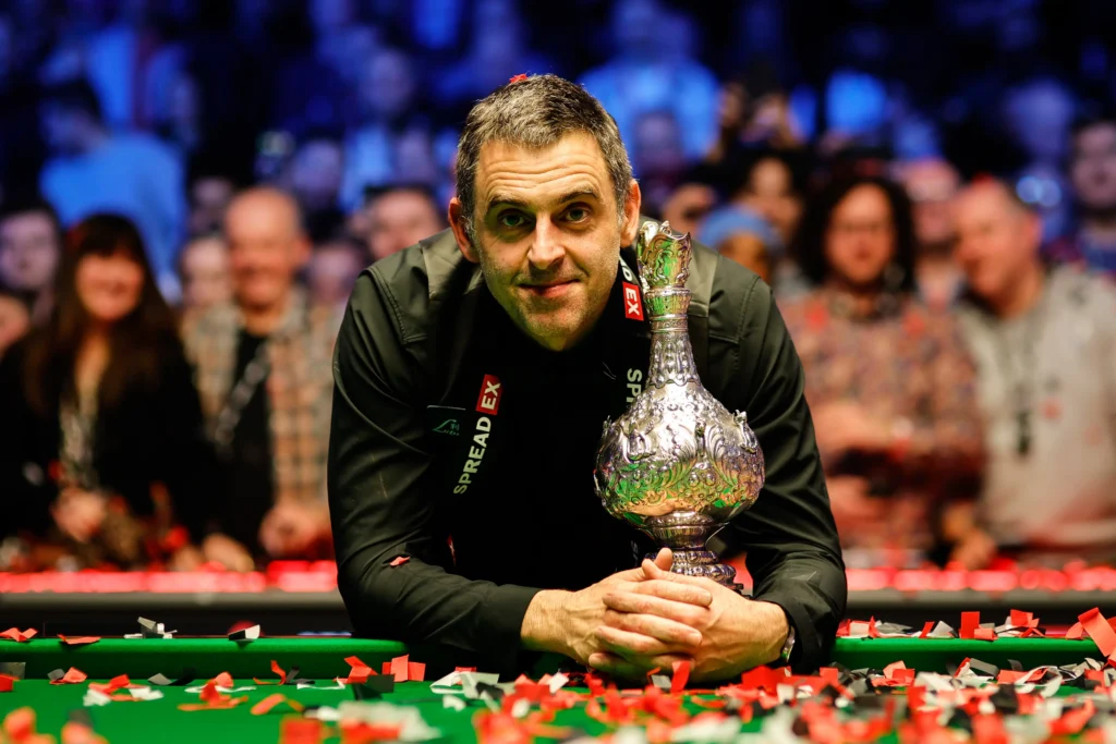 ronnie-osullivan-england-poses-trophy-873757743